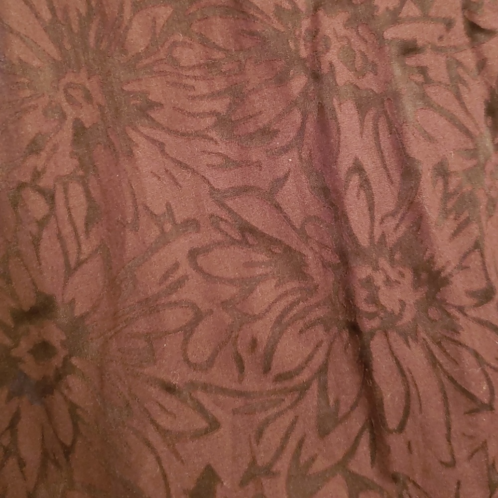 Button up - Picture 2 of 5